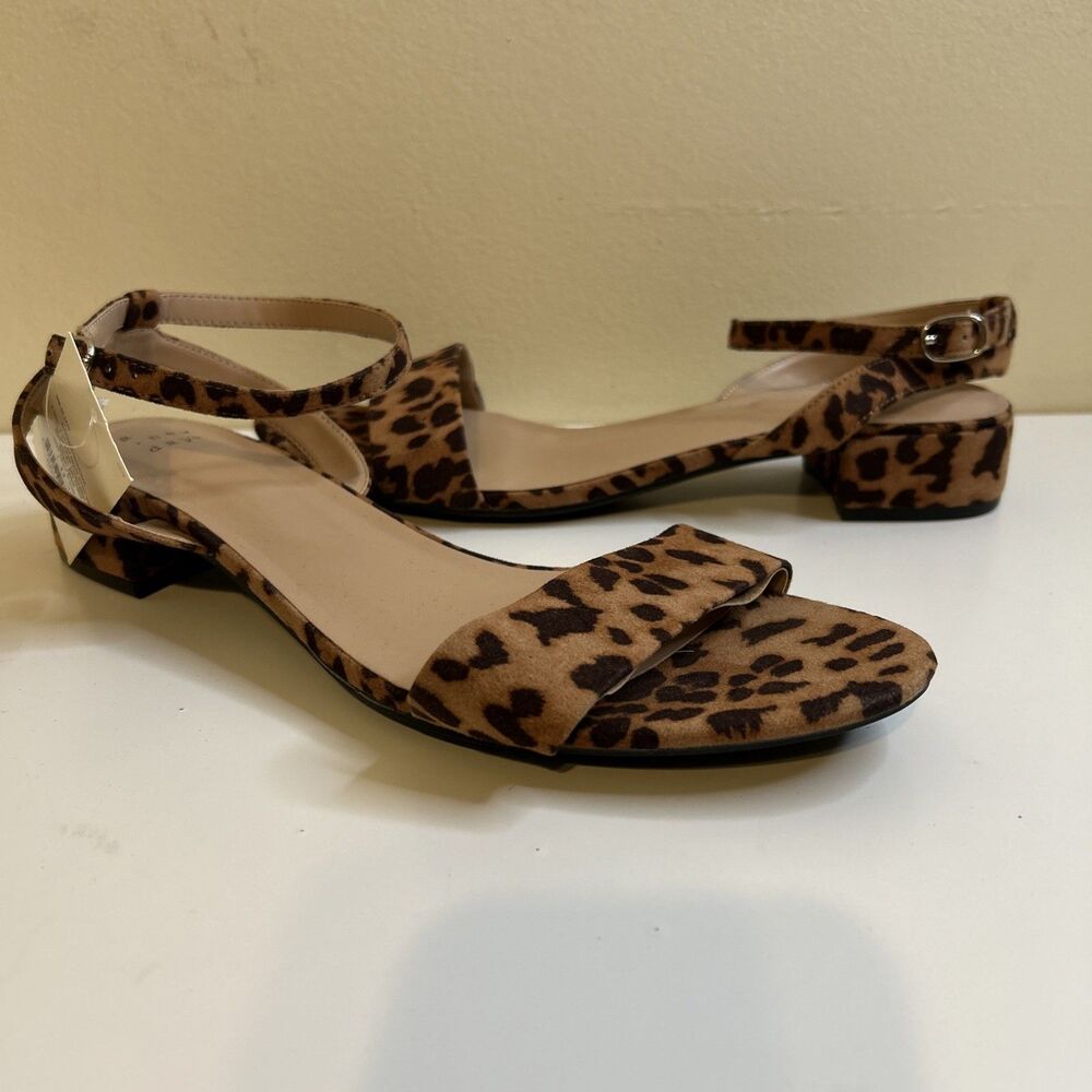 A New Day Women’s Winona Brown Leopard Print Ankle Strap Sandals FLAW - Picture 10 of 15